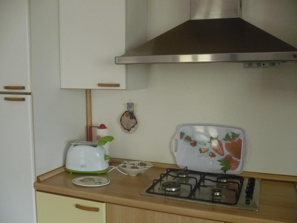 Appartamento Michela Brenzone sul Garda Rum bild