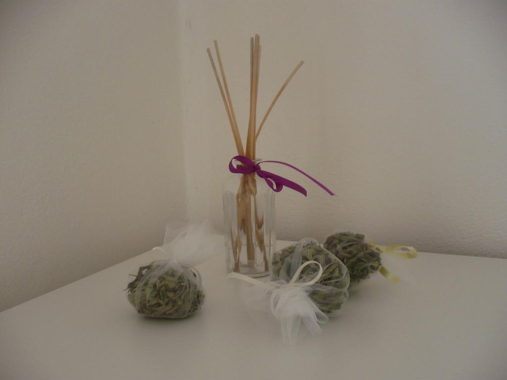 Appartamento Michela Brenzone sul Garda Rum bild
