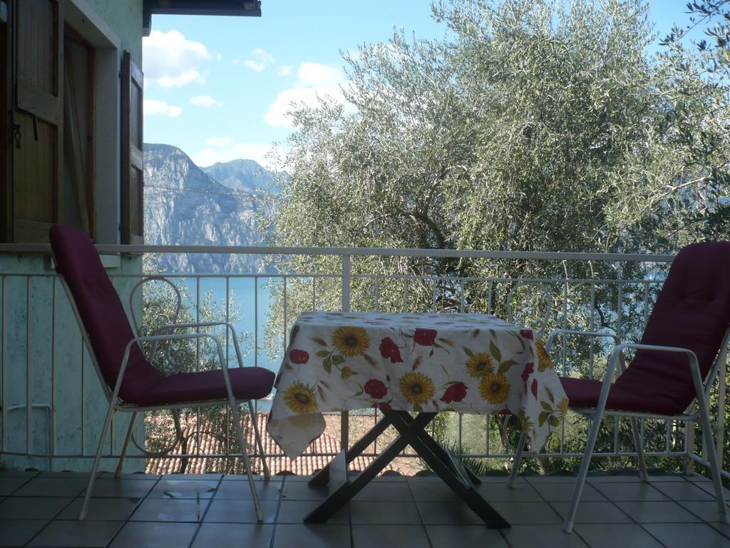 Appartamento Michela Brenzone sul Garda Rum bild