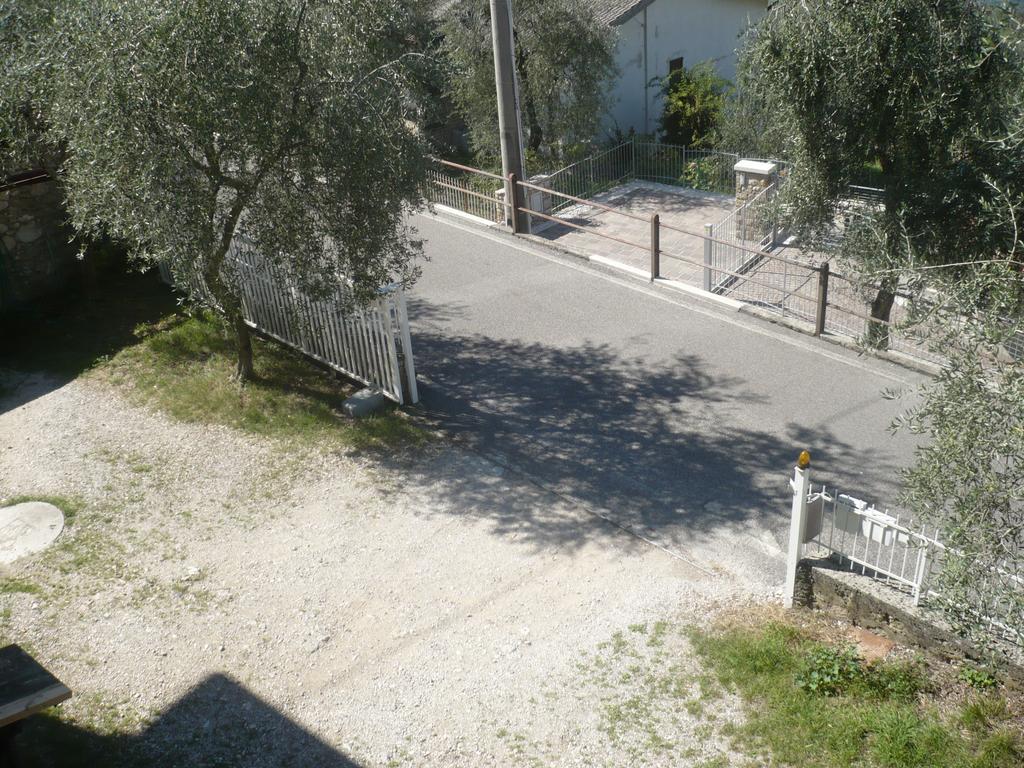 Appartamento Michela Brenzone sul Garda Rum bild
