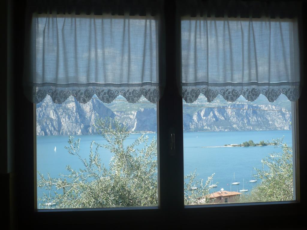 Appartamento Michela Brenzone sul Garda Rum bild