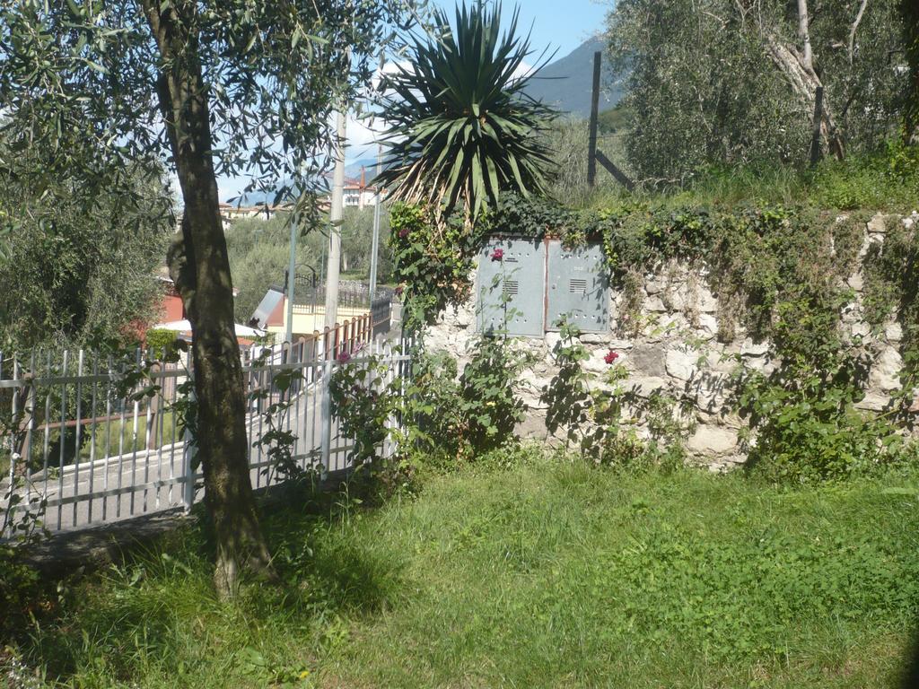 Appartamento Michela Brenzone sul Garda Rum bild